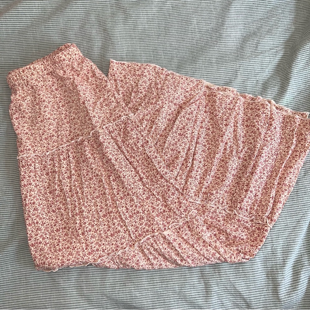 brandy melville skirt